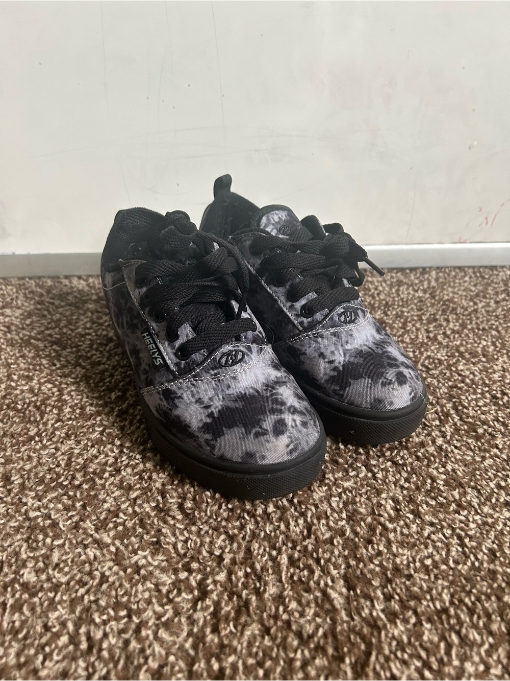 Heelys Black & Gray Tie-Dye